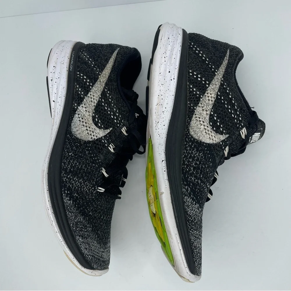Nike Lunar Flyknit 3 Running Shoes Oreo Black White 698182-001 Womens Size 9.5 - Picture 3 of 14